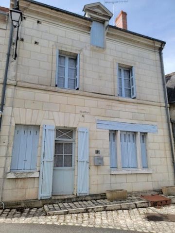 37600, Betz-le-Château Village house to renovate of 132m² with 5 bedrooms, on 1590m² of land This house to renovate offers you beautiful services On the ground floor, an entrance hall, a dining room, a very large kitchen, a bedroom, a shower room and...