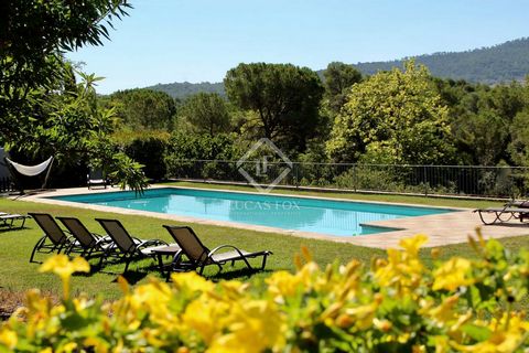 Unique opportunity to purchase this fully functioning boutique holiday resort, offering spacious, high-end holiday apartments. The property is situated in a historic Catalan estate (casa señorial) built in 1900 by the Marqués de Gironella. The entire...