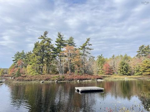This stunning piece of vacant land offers an exceptional opportunity to own a picturesque property with 421 meters of lakefront on Gully Lake, which is connected to the beautiful 9-mile-long, Sherbrooke Lake. Enjoy many motorboating, fishing, swimmin...