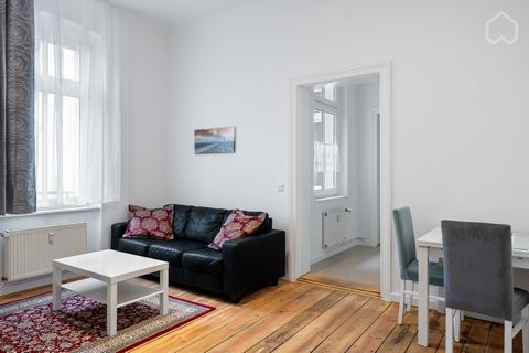 The homely furnished apartment is located on the 3rd floor of a beautiful residential building and has a living area of about 40sqm. The floor in the living and sleeping area consists of beautiful wooden floorboards and the bathroom is tiled. The spa...