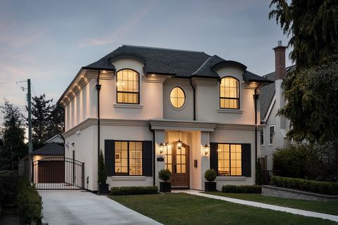 Step into this brilliantly crafted, multi-award winning custom home built by LIDA Homes. Classical design elements harmonize seamlessly with modern touches, creating an elegant French-modern ambiance. From the moment you enter this sun drenched home,...