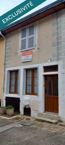 MAISON DE VILLE AVEC GARAGE ET TERRAIN