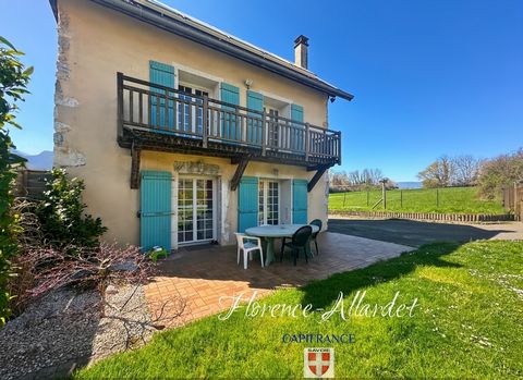 Saint-Jeoire-Prieuré Propriété de caractère avec vaste annexe et piscine (73)