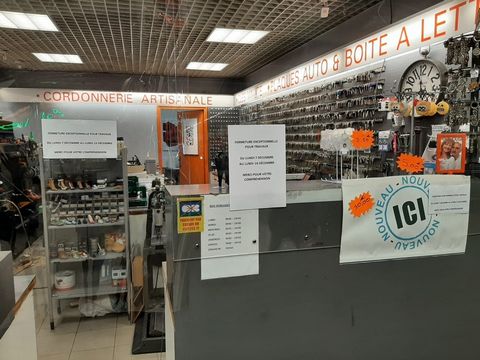 Fonds de commerce de cordonnerie - clefs à vendre SAINT MARTIN D'HERES (38)