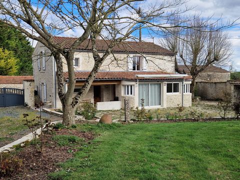 Maison à vendre 5 pièces SAINT CREPIN (17)