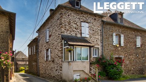 A22108RT19 - An ideal lock-up and leave situated in a hill side hamlet at 8 min from the lively village of Objat and only 4 min from Voutezac with bakery, restaurant and primary school . The house compromise a kitchen with storage, bathroom on the gr...