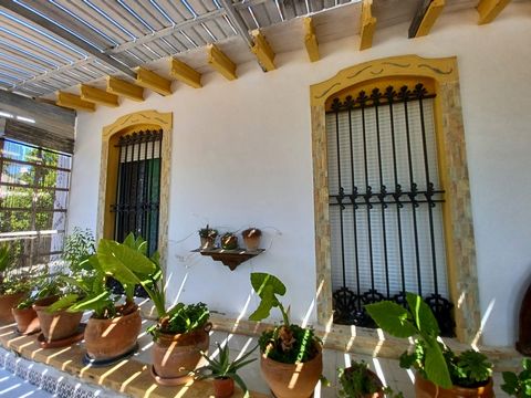 Villa for sale in lOlleria Very well located Nice views Construction of a plant with pergola Lounge dining room with split hotcold air conditioning and fireplace Kitchen with pantry Cleanliness full bathroom with shower and natural ventilation 3 bedr...