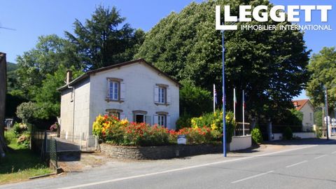 A23164CFO81 - In the village of Lacabarède, in the extreme south of the Tarn department, and on the border with the Hérault, is this detached house. With 107m2 of living space and a 330m2 garden to the rear, it would make an ideal holiday home or mai...