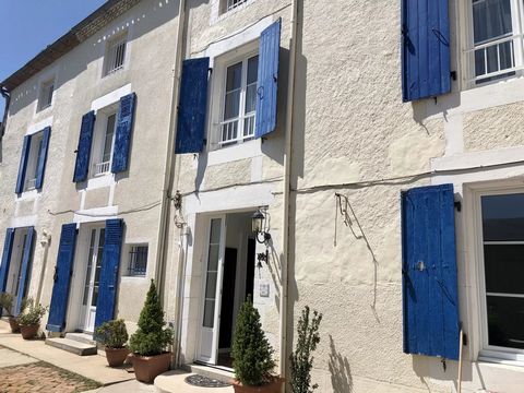 EXCLUSIVE TO BEAUX VILLAGES! The home is located in a great village and is entirely renovated with taste. The main renovation was the installation of double glazed windows and doors. The house is classified B for its DPE which provides comfort and pe...