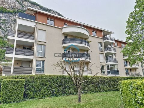 Dpt Isère (38), à vendre SASSENAGE Proche Bourg appartement 4 pièces avec large balcon et garage