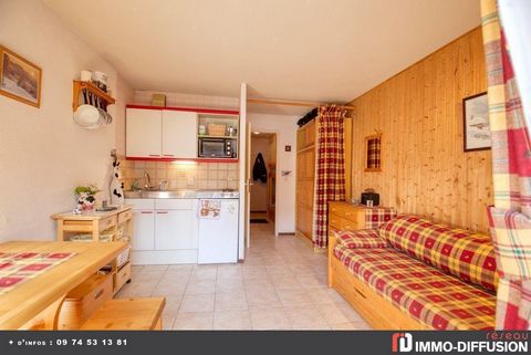 Sheet FRP157853: Discover this bright 20.26 m² studio, ideally located in Morillon Les Esserts, directly at the foot of the slopes of the Grand Massif ski area. Perfect for ski enthusiasts looking to escape to the mountains, this property offers imme...