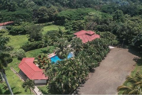 A beautiful property, located in La Garita, Alajuela, a very quiet area.  Close to the San José International Airport, Escazú, Alajuela and the great beaches of the Central Pacific. Property of two lots: Quirocia 2.45 acres and Quigut 1.34 acres Tota...