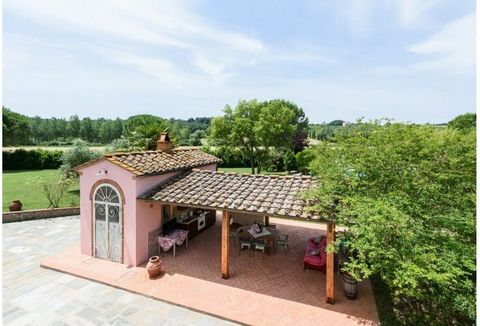Marvelous villa with pool, tennis court and soccer field, located in the Tuscan countryside half an hour from Pisa and Livorno. It can sleep up to 12 people, has 6 bedrooms and 5 bathrooms.