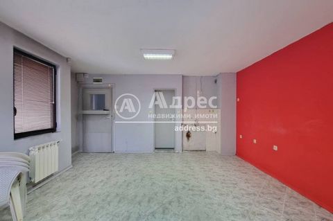 One-bedroom apartment in kv. Geo Milev, ul. Nikola Obreshkov on the first floor above shops. The apartment consists of: entrance hall, one large room with kitchenette, bathroom with toilet. By status, the property is a studio. There is a separate ent...