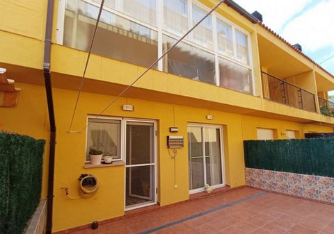Detached house of 136 m² designed on 2 floors with several terraces in impeccable condition with heating and air conditioning at an affordable price