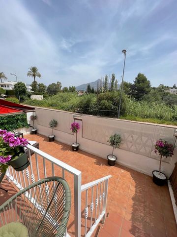 Located in Nueva Andalucía. Recently renovated ground floor apartment with mountain views , the complex has two swimming pool one heated, 24 hours security. walking distance to all amenities, and Puerto Banus The apartment comprise entrance leading a...