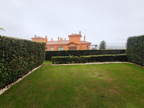 Located in Atalaya. Ground Floor Apartment, Atalaya, Costa del Sol. 2 Bedrooms, 2 Bathrooms, Built 114 m², Terrace 35 m², Garden/Plot 60 m². Setting : Frontline Golf, Close To Shops, Close To Schools, Urbanisation. Condition : Excellent. Pool : Commu...