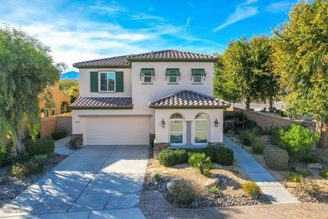 Welcome to 35481 Domani Dr., nestled within the charming community of Dolce. This spacious 5-bedroom, 4.5-bathroom residence offers a true sense of home. Boasting an expansive lot, the property features a grand entrance, generous side yard, and a bac...