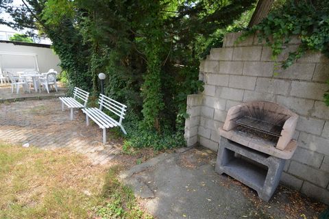 Cette résidence est située au centre de Lido degli Estensi et à seulement 150m de la plage. La Résidence est un lieu idéal pour les familles avec enfants. Tous les appartements sont équipés d'un mobilier moderne et disposent d'une terrasse ou d'un ba...