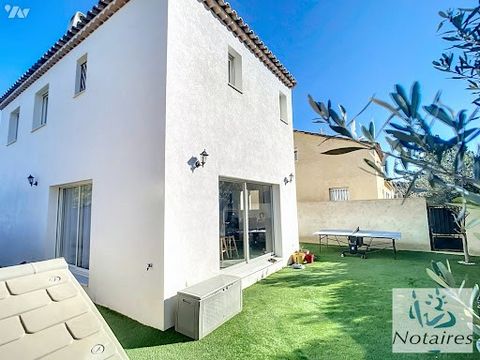 The notarial office RAVANAS, GUAZZELLI-REVERCHON, associates notaries, SAS, SCP offers you: Villa for sale in interactive real estate - - - - - - - - - - - - - - - - - - - - - -Property address: 4C impasse de l'ensoleillé 13330 PELISSANNE- - - - - - ...