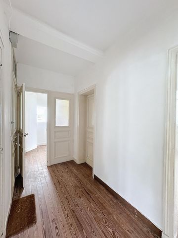 photo no. 2