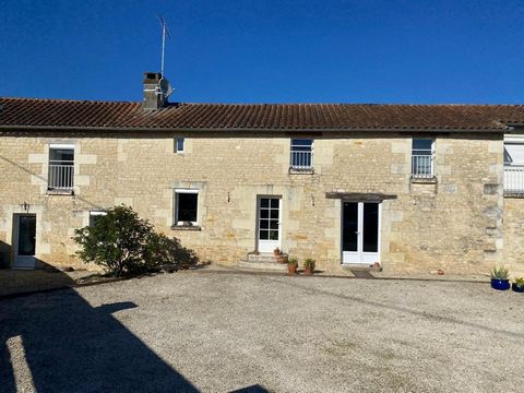 Maison familiale en pierre de tuffeau