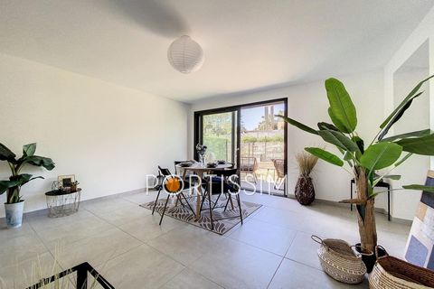 Golfe-Juan / appartement 2 pièces / état neuf / grand jardin