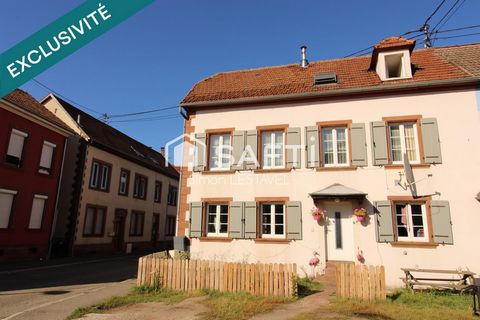 Maison rénovée de 165m² divisée en deux logements