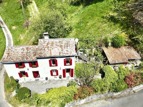 Au calme, vue sur les Pyrénées et dépendance