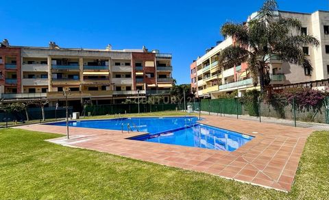 Este impresionante piso de 135 m² construidos (96 m² útiles) te ofrece una excelente oportunidad de vivir cerca de la playa, con todas las comodidades y servicios que deseas. Con una distribución moderna, acabados de calidad y una ubicación inmejorab...