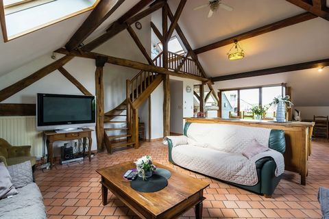 This beautifully designed 4-bedroom farmhouse in Fontenelle welcomes up to 10 guests, making it ideal for families or groups seeking peace and comfort. Surrounded by tranquil nature and just 5 km from a scenic lake, it offers plenty of outdoor activi...