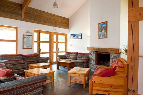 Les Fermes de St Sorlin in the Alps is composed of eleven wooden chalets. Benefiting from a beautiful panoramic view of the valley and the ability to return to your accommodation by ski, les Fermes a Saint Sorlin offers a swimming pool (15m x 7m). In...