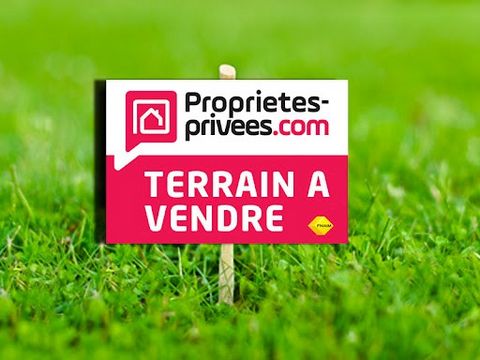 Building land of 987 m2 in TRETEAU. Price 15,000 euros, fees included charge of the seller. This property is offered to you by Stéphane LAROBE, ... , Tel: ... , acting as Real Estate Advisor to the SAS PROPRIETES PRIVEES. Mandate N°335601 SAS Proprie...