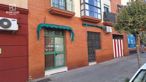 DELRIO CASAS Real Estate presents this wonderful investment opportunity for ground floor premises. Located in the popular neighborhood of Isla Chica, on Calle Liviana, close to the main street José Fariñas and Avenida Galaroza, an area equipped with ...