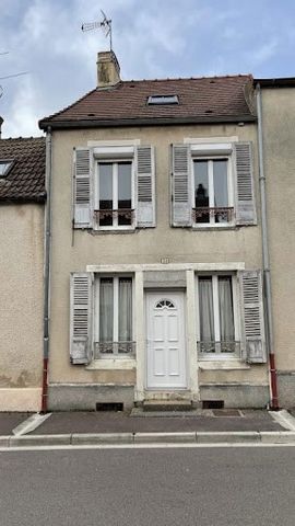 Exclusivity in ROUVRAY: a townhouse raised on cellar comprising on the ground floor, a living room of about 30 m² with stoneware tile floor open to a kitchen and toilet. Upstairs: landing serving a bedroom of 16 m², bathroom and toilet and second att...