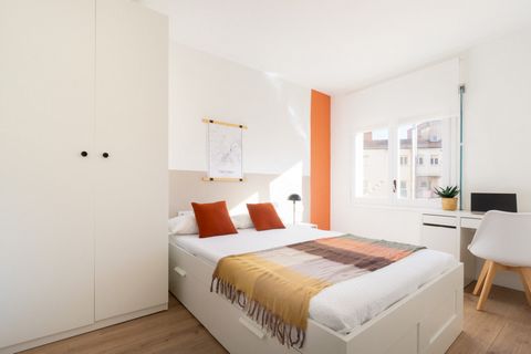 Perfectly located room rental for demanding students and professionals! Are you looking for a cozy and well-located place for your next university or work adventure? We have the perfect solution for you! We offer you the Treveris room of 11 square me...