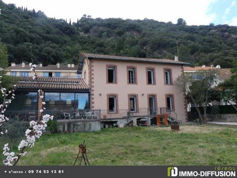 Mandate N°FRP159503 : House approximately 270 m2 including 10 room(s) - 4 bed-rooms - Garden : 1200 m2, Sight : Dégagée. Built in 1900 - Equipement annex : Garden, Cour *, Terrace, Forage, Garage, parking, double vitrage, piscine, cellier, Cellar and...