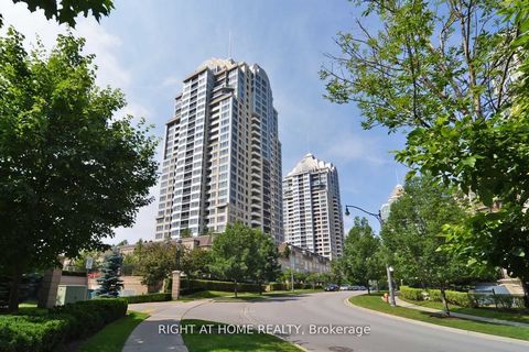 Welcome To The Chrysler At NY Towers! Luxury Building Built By Daniels, Located In Prestigious Bayview Village! One Of The Largest 638 S.F & Best Layouts For 1 Bedroom Unit. Laminate Flooring, Refaced Kitchen Cabinets, New Kitchen Faucet, Granite Cou...