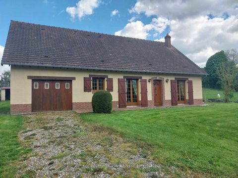 Pavilion of traditional single-storey construction type F3 with garage, possibility of converting the attic. Cellar. All on 1000m2 of land. Energy class: D Features: - Garden