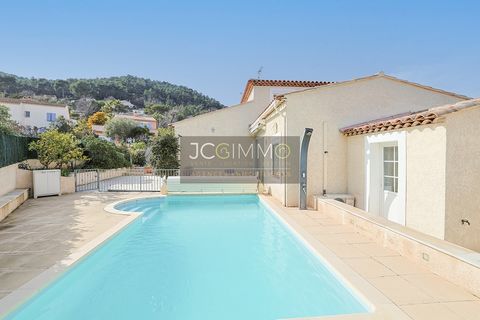 We are very proud to be able to offer you this superb villa of 160 m2 of living space, perfectly equipped with swimming pool, INDEPENDENT STUDIO, terrace ... Built in 1996 with quality materials and services, the villa is located in absolute calm, on...