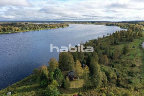 Du côté suédois, le long du Tornionjoki, un petit chalet d’été avec un sauna de plage. Le chalet se trouve à environ 10 minutes en voiture des centres de Haaparanna et Tornio. C’est votre destination de rêve sur les rives de la plus grande rivière à ...