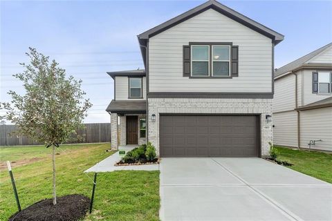 KB HOME NEW CONSTRUCTION - Welcome home to 6103 Topaz Pines Trail located in Flagstone and zoned to Aldine ISD! This floor plan features 3 bedrooms, 2 full baths, 1 half baths and an attached 2-car garage. Additional features include stainless steel ...
