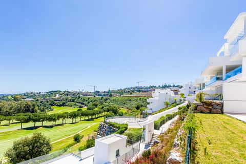 Step into luxury living with this remarkable ground floor apartment nestled in the heart of La Cala Golf. Offering panoramic vistas of the lush greenery of the golf course, the picturesque valley, the majestic mountains, and the glistening Mediterran...