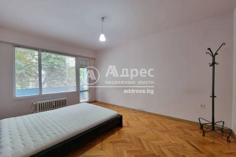 One-bedroom apartment with three separate rooms, with the possibility of reconstruction. Its built-up area is 61.47 sq.m. and consists of a living room, a separate kitchen, a bedroom, a large balcony in front of the three rooms, a closet, a separate ...