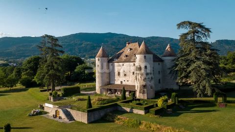 Réf 68165GP: Prestigious historic property Strategically located in an idyllic setting, this magnificent 15th century château represents an exceptional investment opportunity. Nestling in the heart of a 10-hectare estate, this rare property combines ...