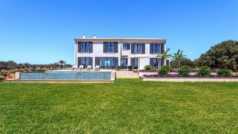 The villa is offered for sale in the form of co-ownership (no timeshare). Co-ownership allows for the exclusive and regular use of a property. This is particularly interesting for holiday properties, which are often only used for a few weeks a year. ...