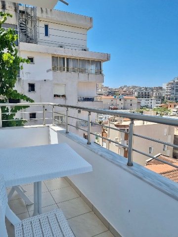 Studio for sale in Saranda located in the heart of the city a few steps to the promenade and the beach. Contact us for more information Tel Whatsapp Viber ... Whatsapp ... Email ...