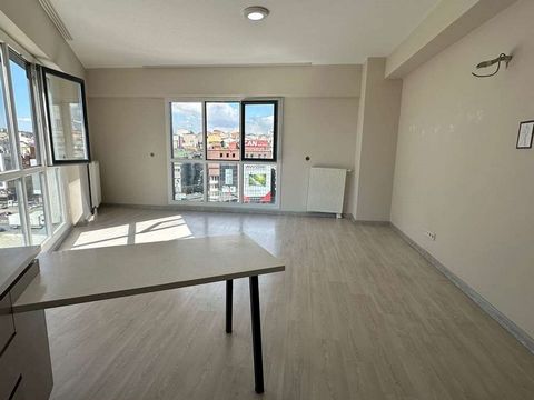 AltınEmlak Güneşli Bulvar Branch 2+1 Apartment for Sale in Ekspress 24 Eligible for Loan Triple Built-in Set (Stove, Fryer and Hood) French Balcony Fitness Center Indoor & Outdoor Parking Reception Services Basın Ekspres, which is one of the regions ...