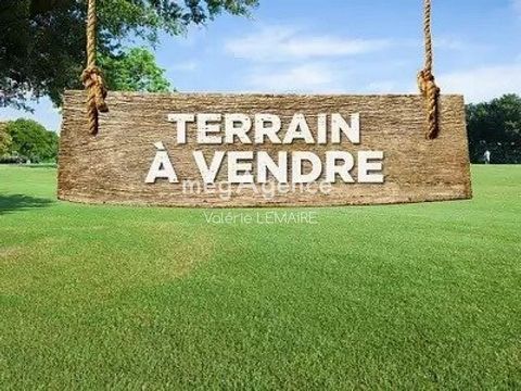 Terrain constructible 1750 m2 18 mètres de façade