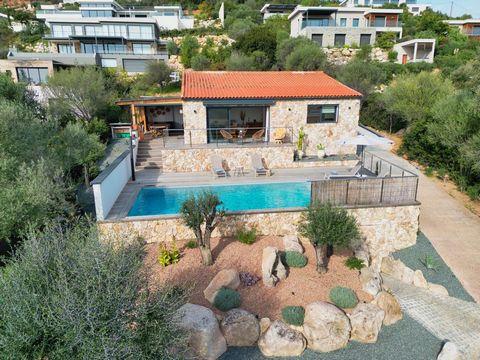 Villa T4 96m2 avec piscine chauffée vue mer